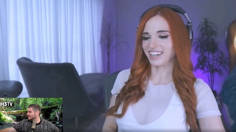 Amouranth reveals how she made $1 million in June (Amouranth Twitch)